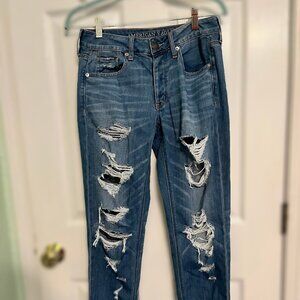 American Eagle Outfitters Tomgirl Distressed Jean Size 7